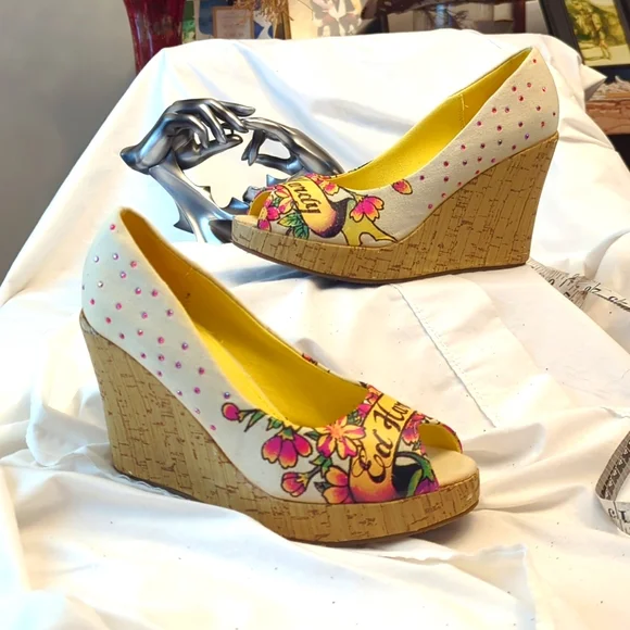 Ed Hardy sexy wedge - Picture 1 of 12